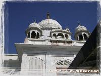 Gurudwara sri paonta sahib Main Buliding 2.jpg is loading...
