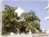 Gurudwara sri paonta sahib Main Buliding Picture 4.jpg is loading...